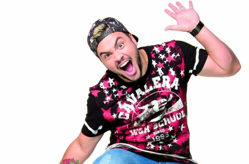 Youtuber Luccas Neto apresenta espetáculo "Netoland" em Manaus