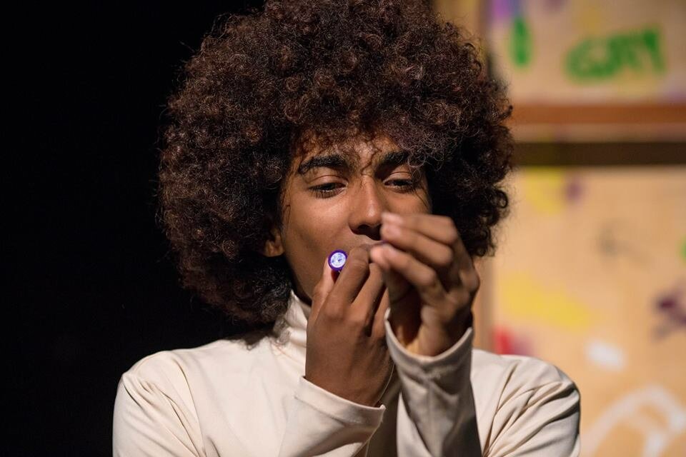 Grupo Faces Jovem apresenta espetáculo teatral 'Alice'